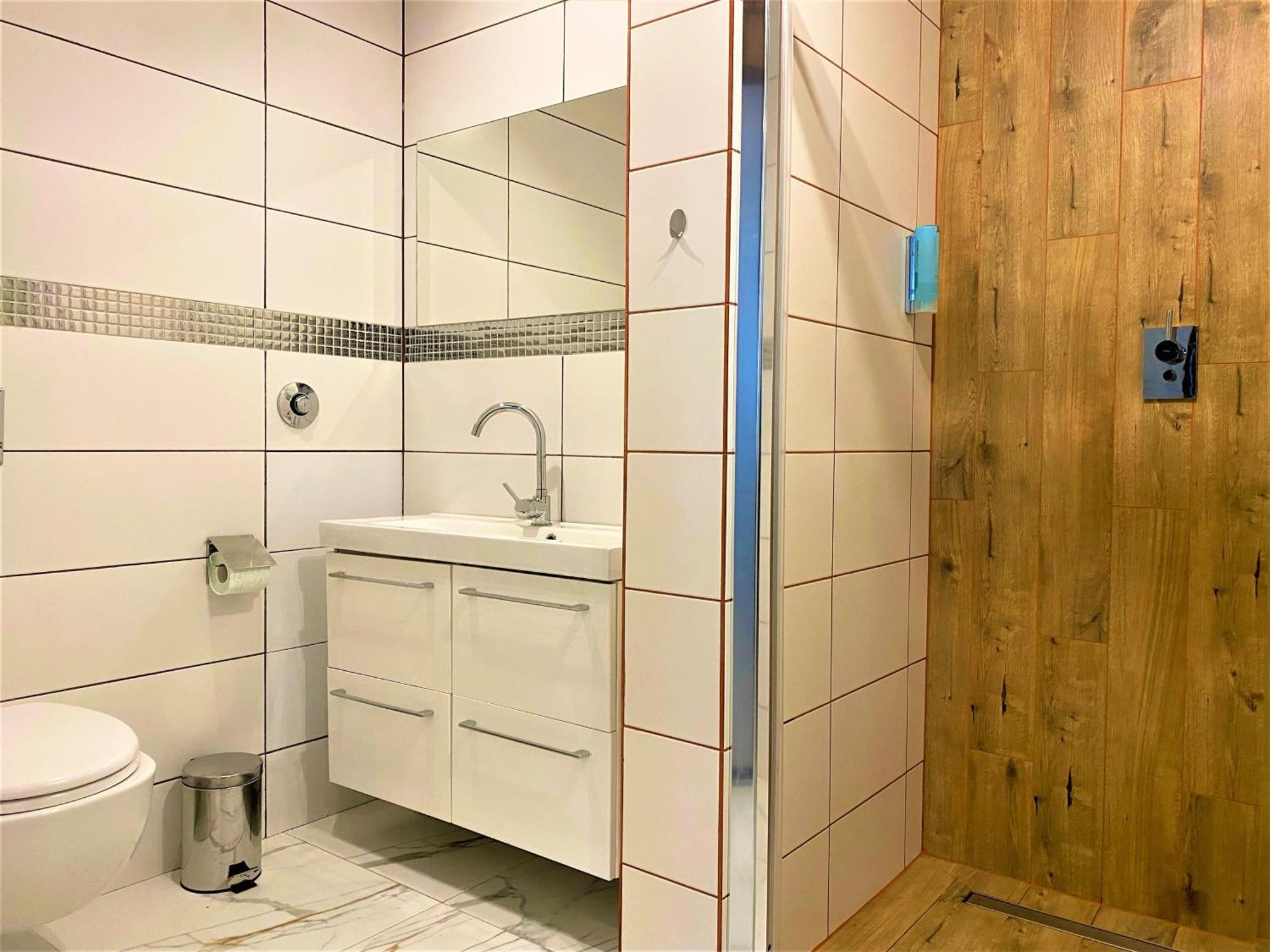 Apartamento Manufaktura Bakery, Penthouse 200M, Prywatna Kamienica, Parking Strzezony Łódź Habitación foto
